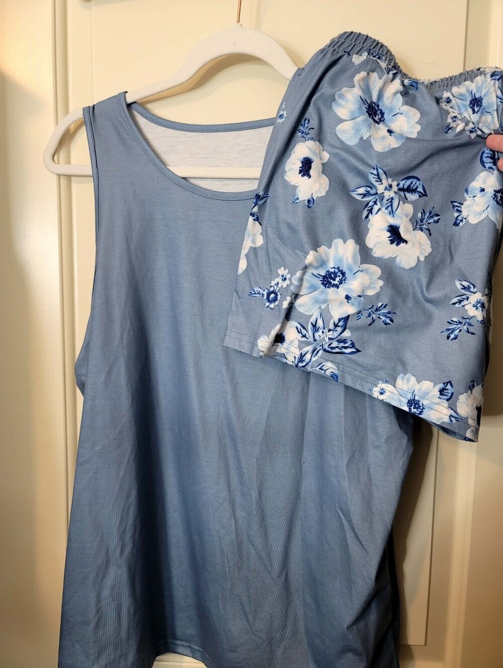 2 Pc Loungewear Set Tank And Shorts XL
